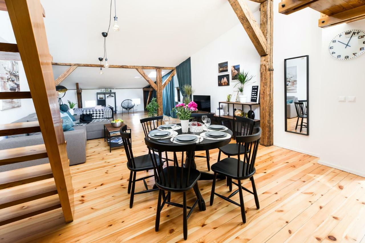 Cozy Studio Mansard Riga Old Town Aptartment, Ac ภายนอก รูปภาพ