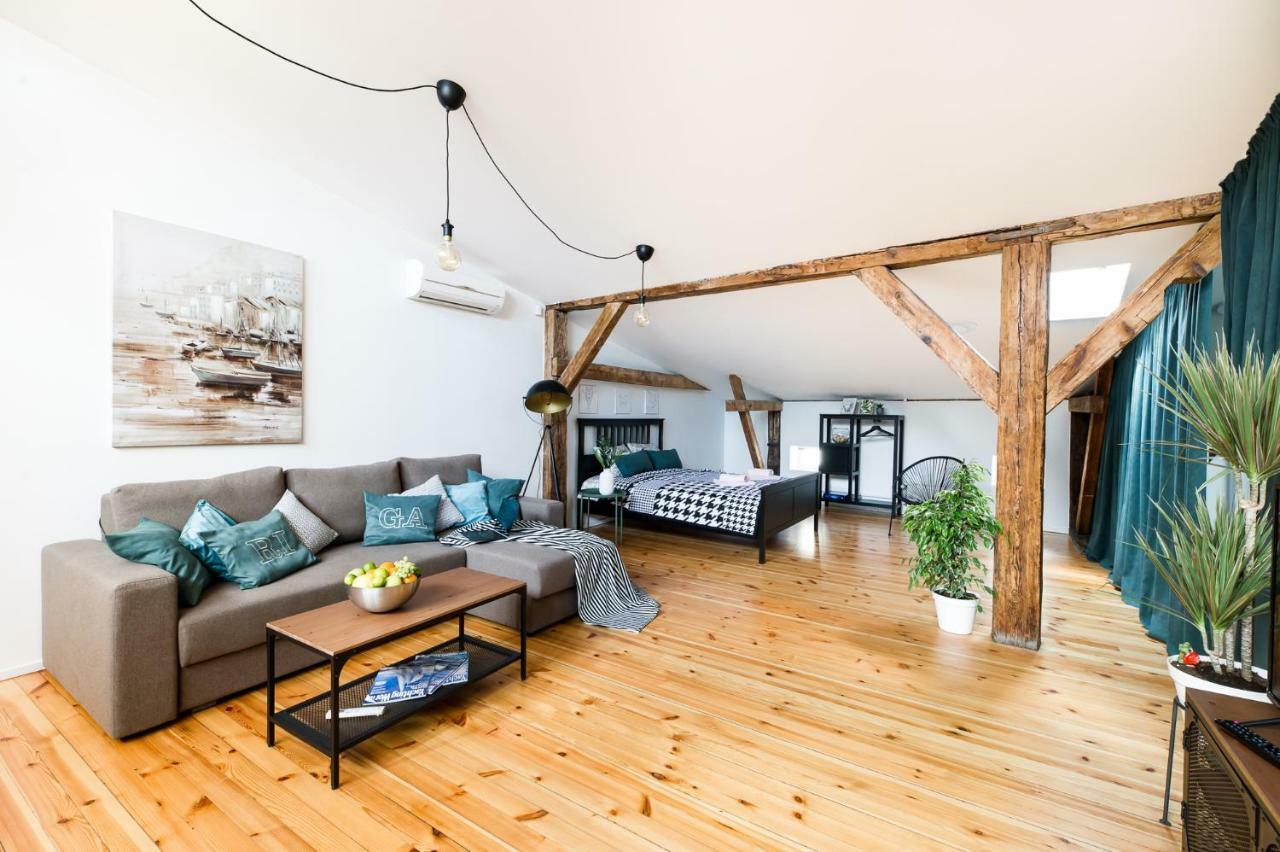 Cozy Studio Mansard Riga Old Town Aptartment, Ac ภายนอก รูปภาพ